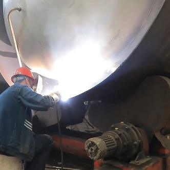 مخزن نفت خام 500L-30000L با شیر کاهش فشار 16 بار